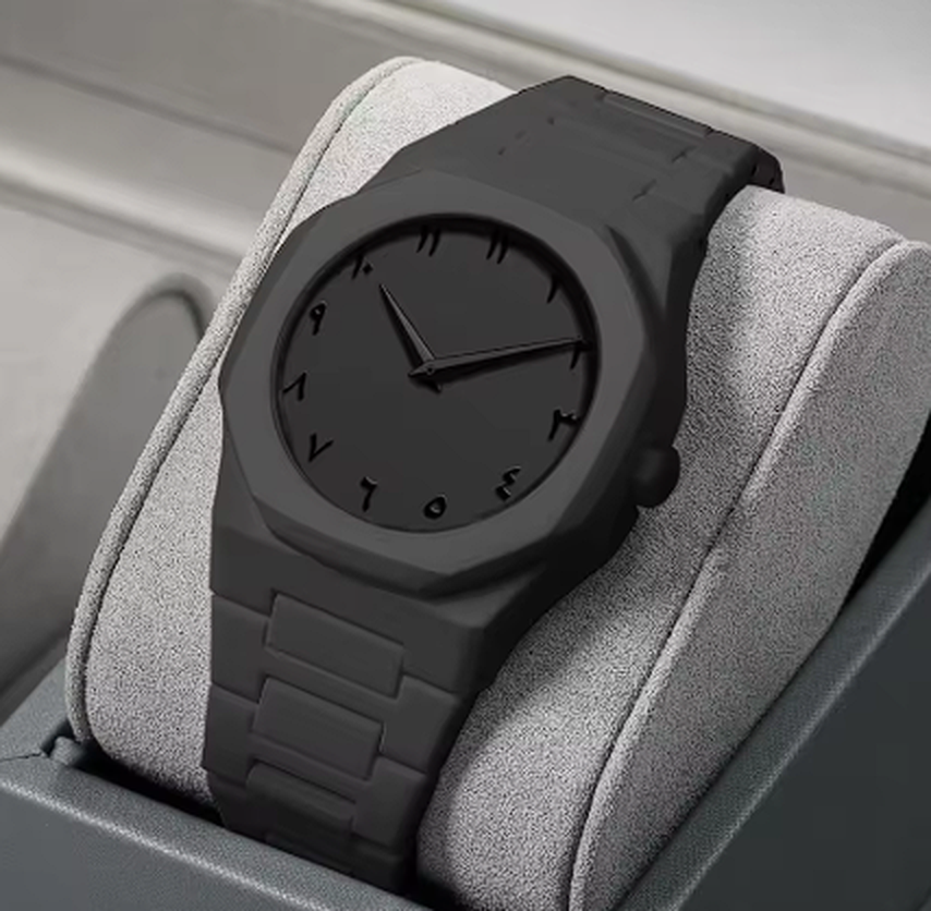 Minimalist design quartz watch